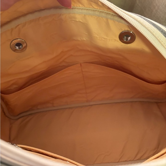 BURBERRY BOWLER BAG (authentic) - Picture 10 of 15